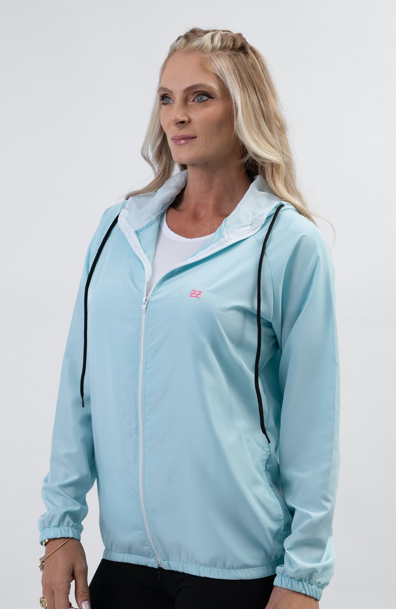 Jaqueta Corta Vento Feminina Logo