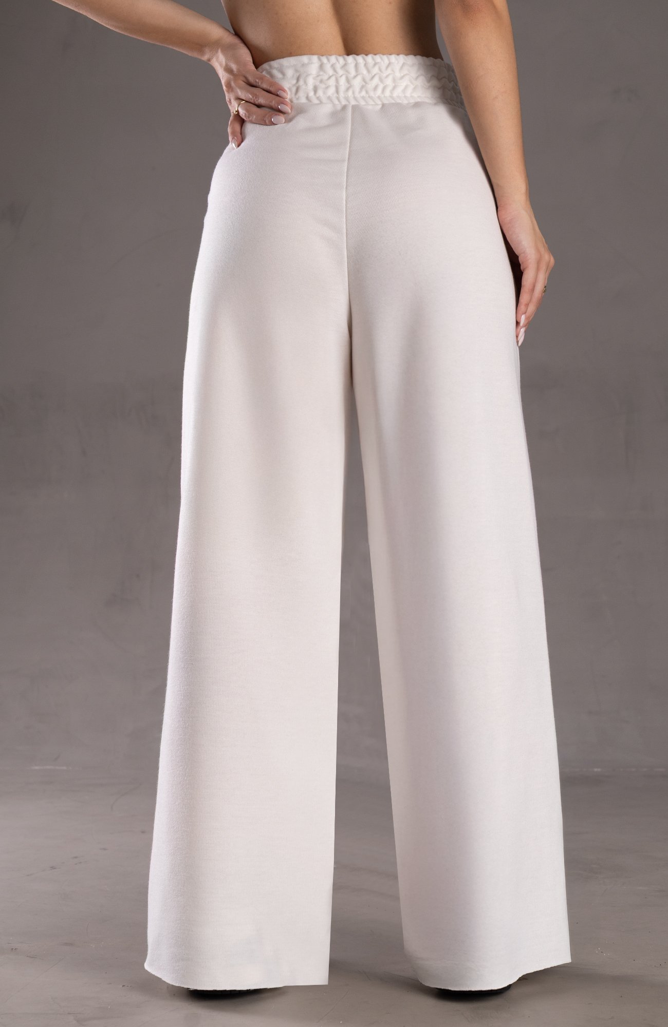 Calça Pantalona Moletinho