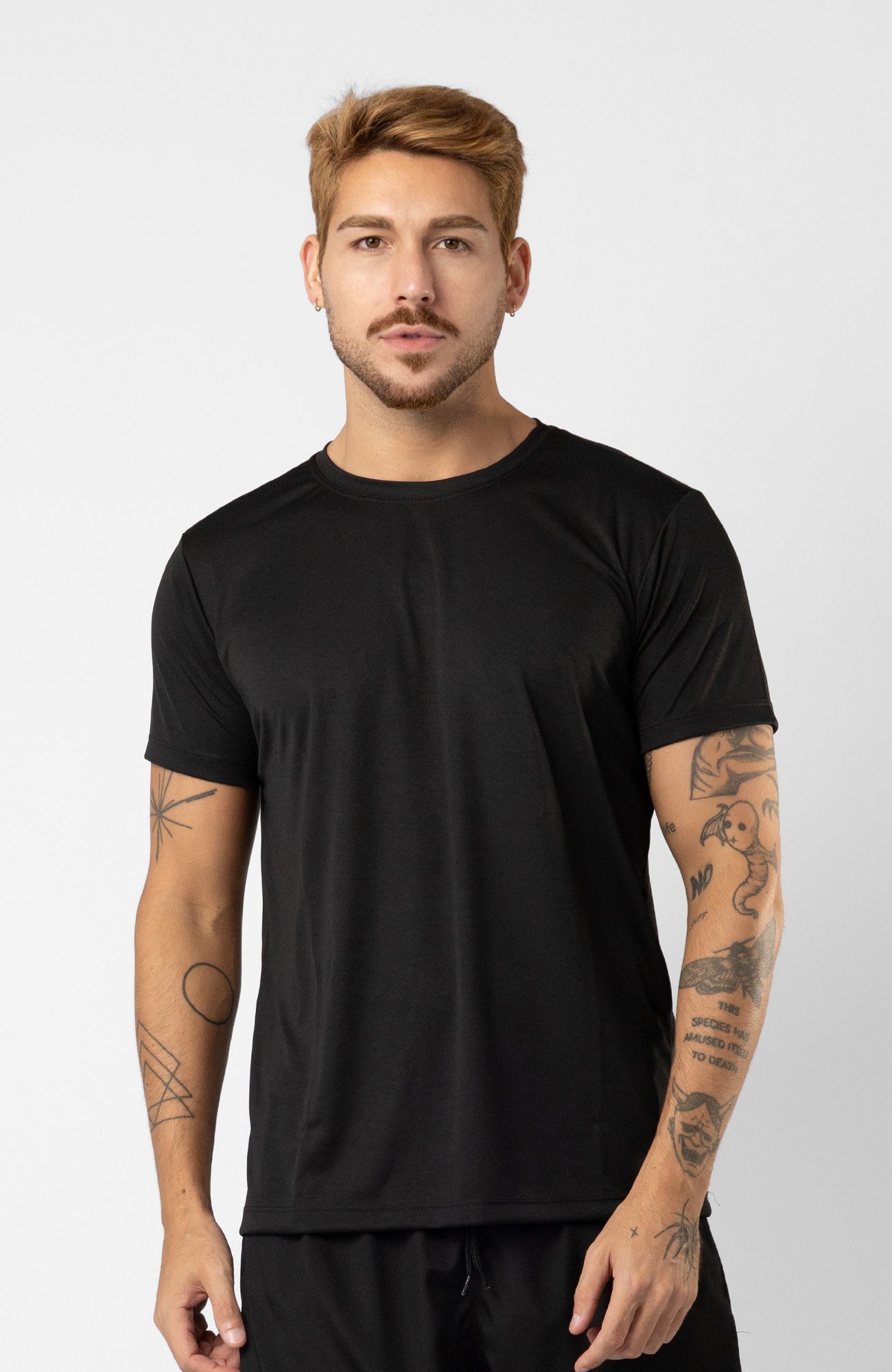 7001-camiseta-dry-fit-preto-